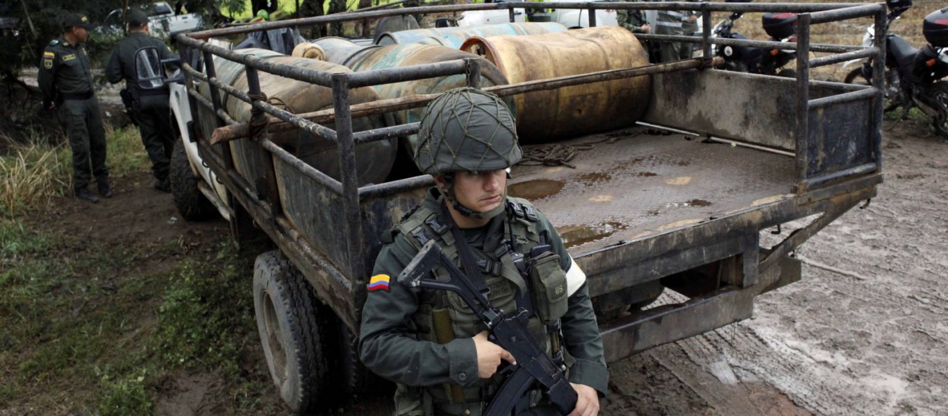 soldados-en-la-frontera-guerrillas-e-insultos-estallara-el-coctel-colombia-venezuela